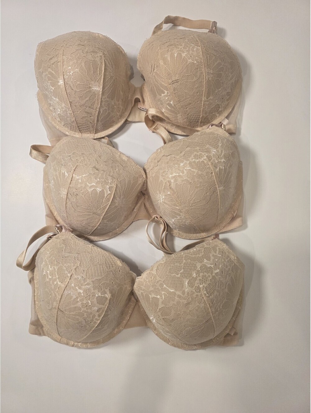 Victoria's Secret Women's Padded Push Up Bra Set Of 3 Size 36DD